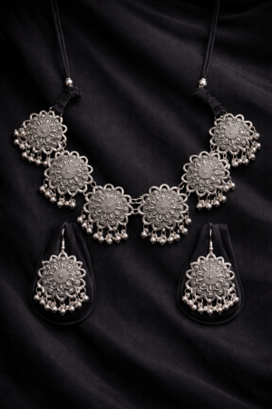 Floral Oxidized Necklace Set