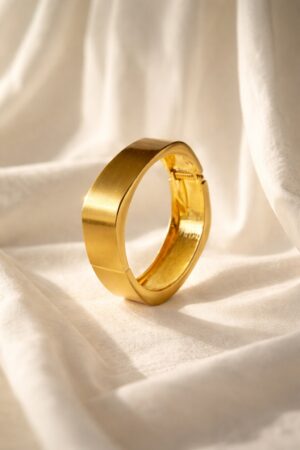 Classic Gold bracelet